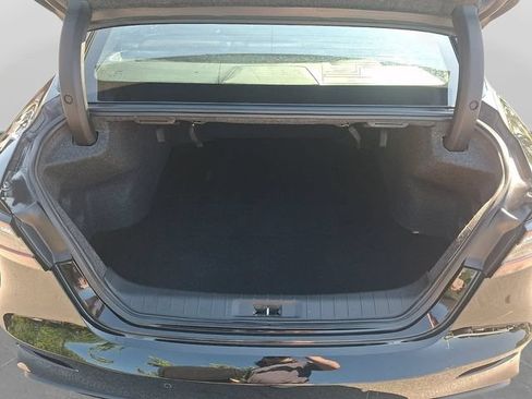 Used 2023 Nissan Maxima SR w/ Sport Mat Group FWD image 32