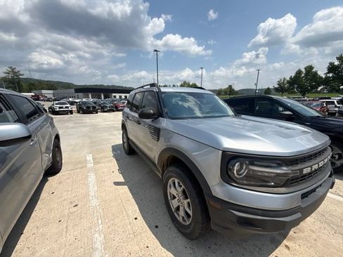 Used 2021 Ford Bronco Sport AWD/4WD image 9