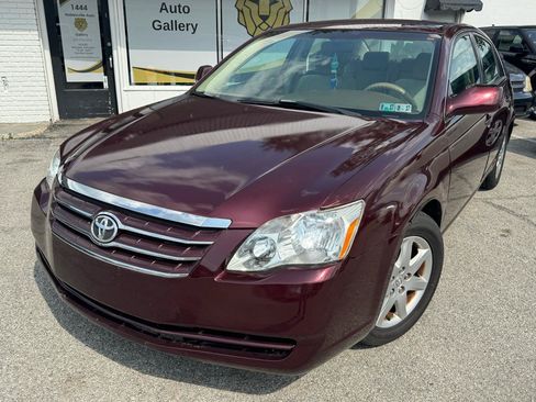 Used 2007 Toyota Avalon XL FWD image 2