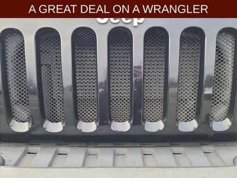 Used 2013 Jeep Wrangler Rubicon w/ PWR Convenience Group image 9