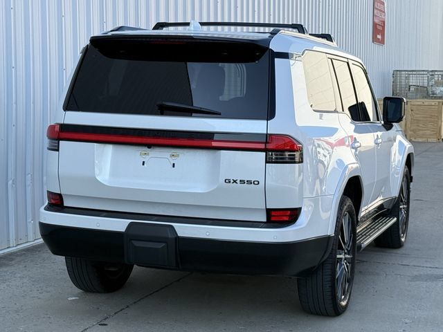 Used 2025 Lexus GX 550 w/ Accessory Package (2T) AWD/4WD image 4