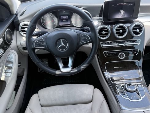 Used 2018 Mercedes-Benz C 300 Sedan image 57
