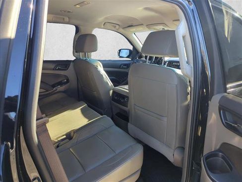 Used 2018 Chevrolet Tahoe LT image 14