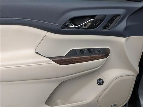 Used 2023 GMC Acadia Denali w/ Denali Ultimate Package image 14