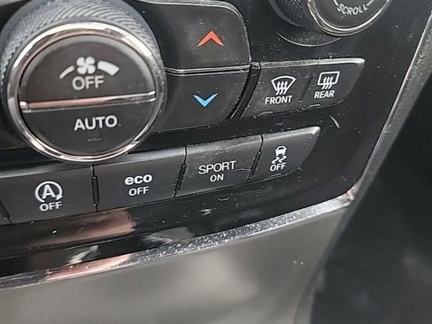 Used 2021 Jeep Grand Cherokee Laredo X image 53