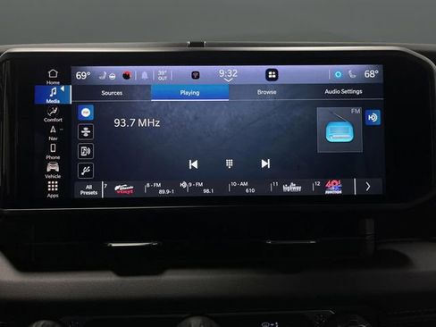 Used 2024 Jeep Wrangler High Altitude image 18