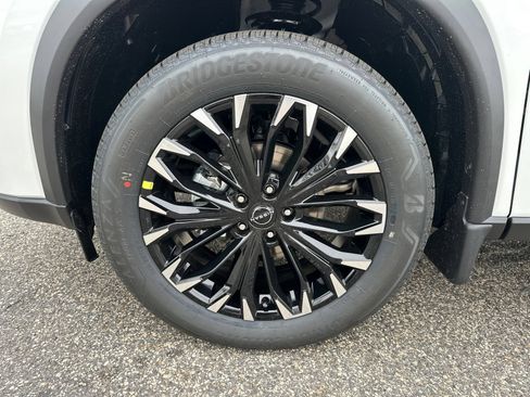 New 2026 Nissan Rogue Dark Armor FWD image 11
