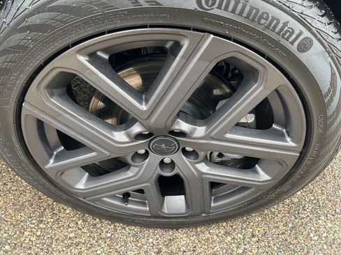 Used 2025 Jeep Compass Limited w/ High Altitude Package image 39