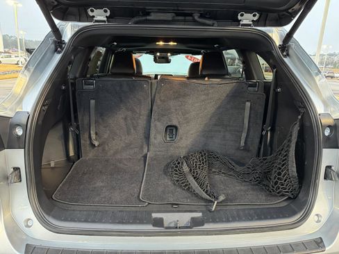 Certified 2024 Toyota Highlander XSE image 26