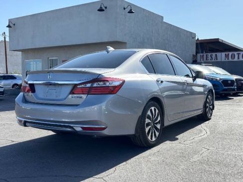 Used 2017 Honda Accord EX-L image 3