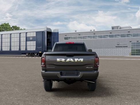 New 2026 RAM 3500 Big Horn AWD/4WD image 7