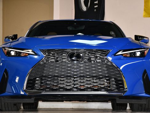 Used 2023 Lexus IS 300 w/ Premium Package RWD image 81