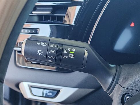 Used 2023 Lexus RX 350 Premium image 35