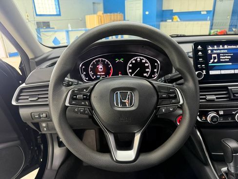 Used 2019 Honda Accord EX image 23