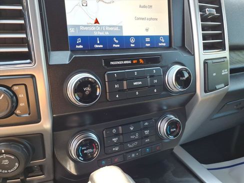 Used 2020 Ford F150 Platinum w/ Equipment Group 701A Luxury AWD/4WD image 22