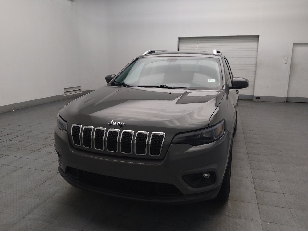 Used 2019 Jeep Cherokee Latitude Plus w/ Cold Weather Group AWD/4WD image 15