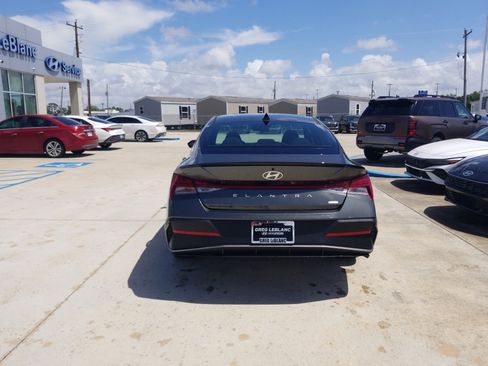 New 2026 Hyundai Elantra Sport w/ Cargo Package FWD image 6