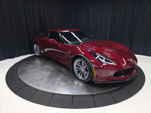 Used 2018 Chevrolet Corvette Z06 w/ Battery Protection Package RWD image 16