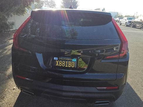 Used 2021 Cadillac XT4 Premium Luxury FWD image 5