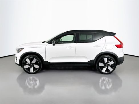 Used 2023 Volvo XC40 Recharge Ultimate w/ Protection Package Premier image 4