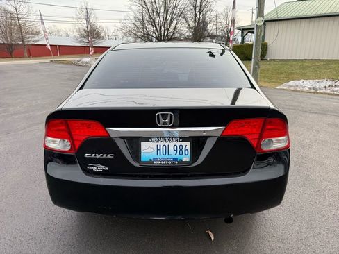 Used 2010 Honda Civic LX image 5