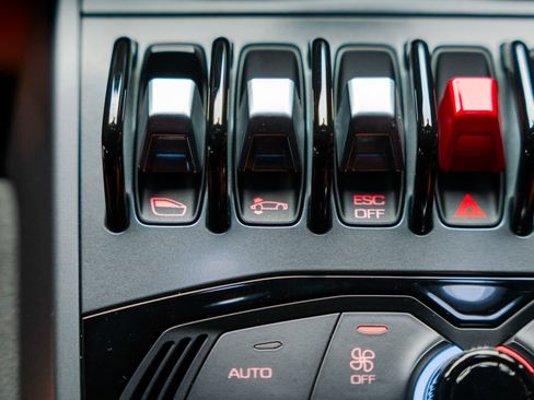 Used 2015 Lamborghini Huracan LP 610-4 image 56