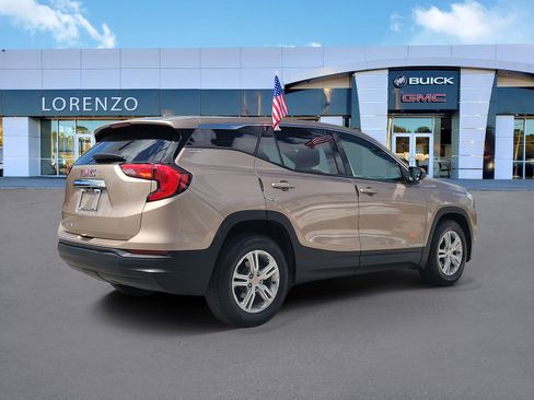 Used 2018 GMC Terrain SLE FWD image 5