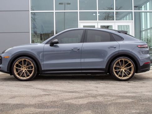 Used 2023 Porsche Cayenne Turbo GT AWD/4WD image 7