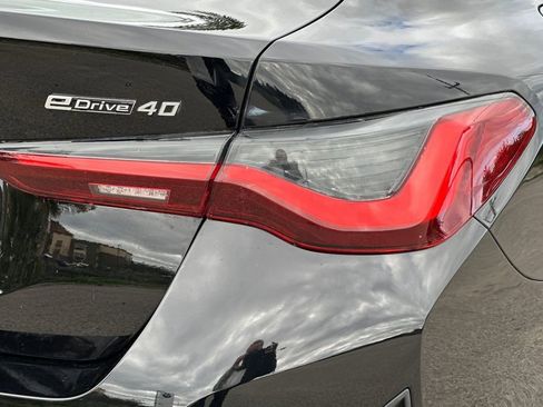 Used 2023 BMW i4 eDrive40 image 33