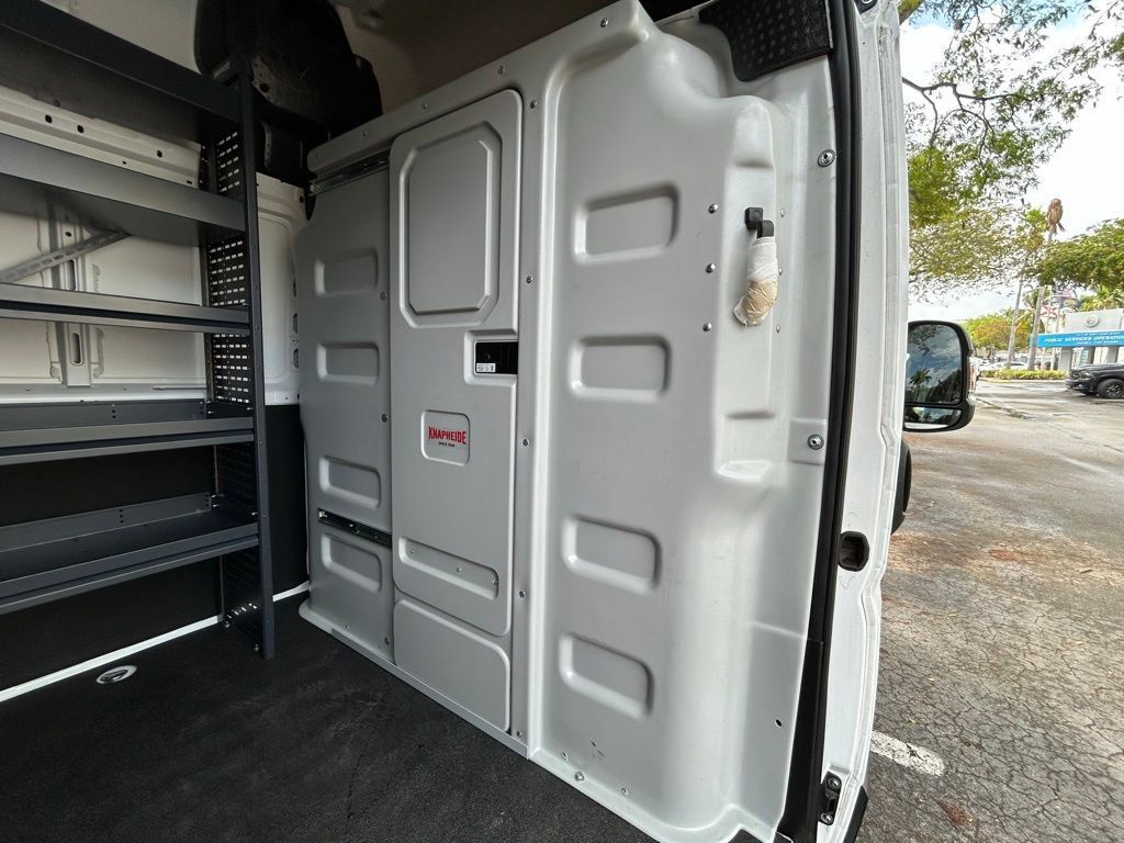 Used 2024 RAM ProMaster 3500 w/ Convenience Group FWD image 29