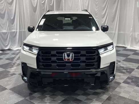 New 2026 Honda Pilot Sport image 6
