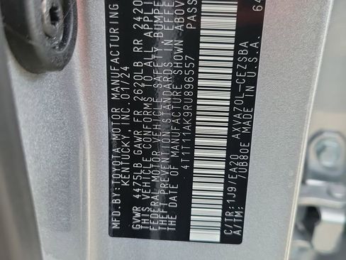 Used 2024 Toyota Camry SE w/ Convenience Package image 36