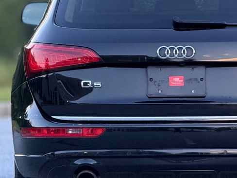 Used 2016 Audi Q5 2.0T Premium Plus w/ Technology Package AWD/4WD image 16