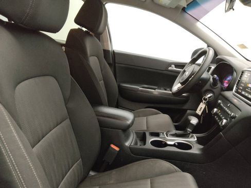 Used 2022 Kia Sportage LX FWD image 21
