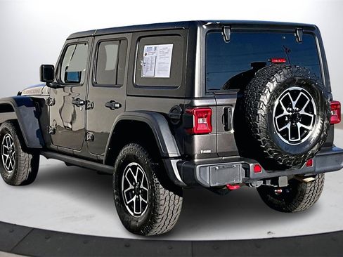 Certified 2024 Jeep Wrangler Unlimited Rubicon image 7