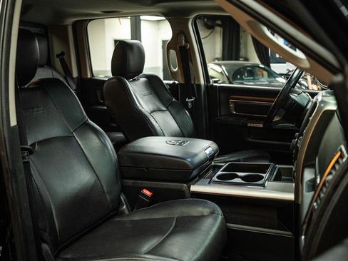 Used 2014 RAM 1500 Laramie w/ Convenience Group image 14