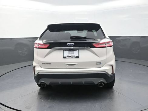 Used 2019 Ford Edge SEL w/ Equipment Group 201A AWD/4WD image 9