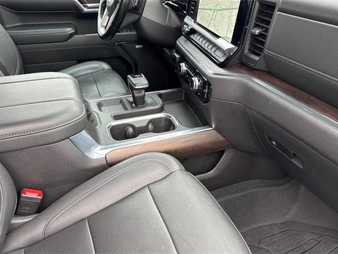 Used 2023 GMC Sierra 1500 SLT w/ SLT Premium Plus Package image 19