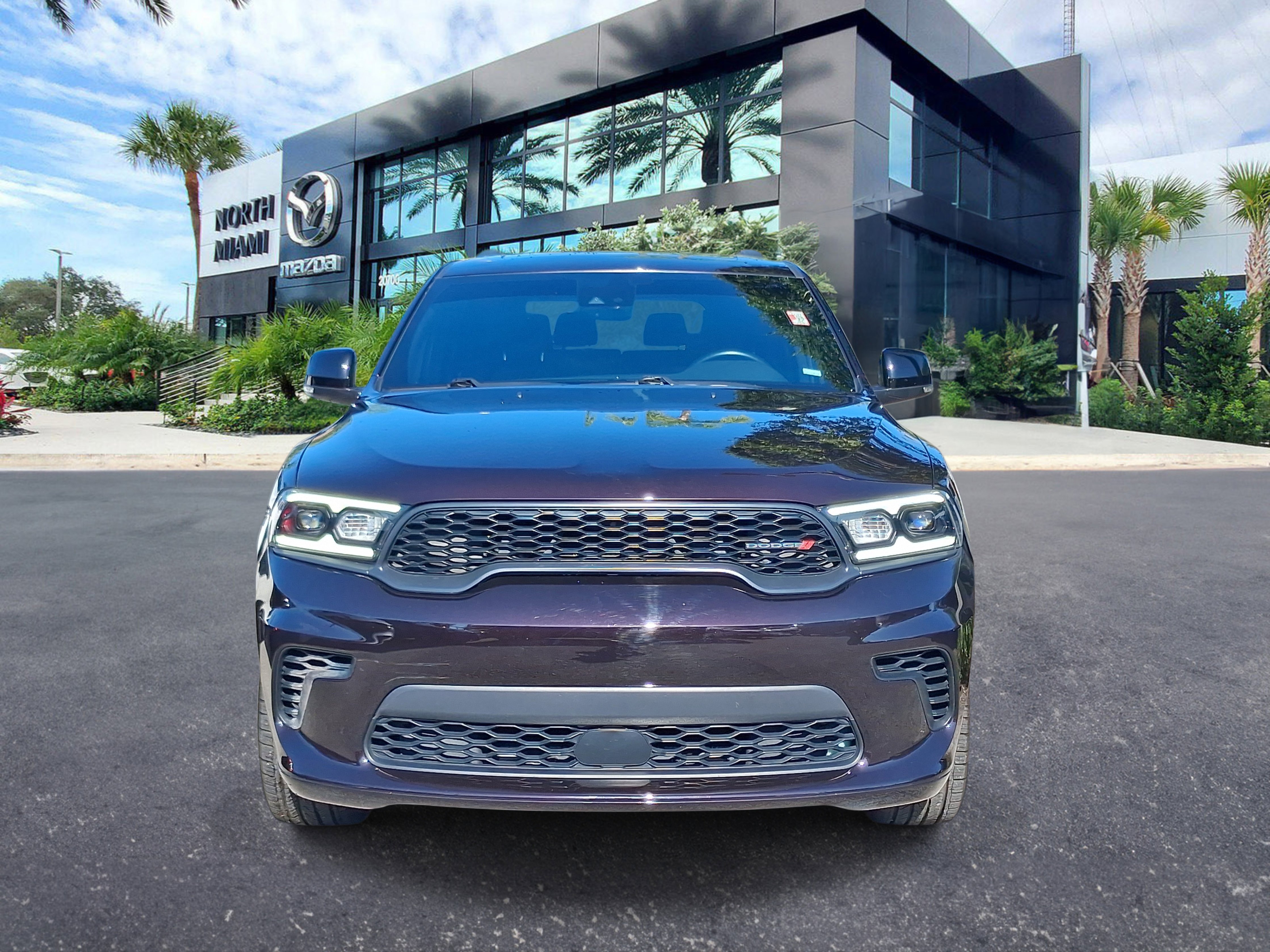 Used 2024 Dodge Durango GT RWD image 2