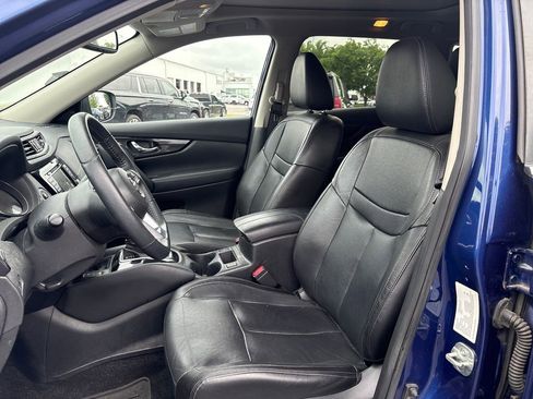 Used 2019 Nissan Rogue SL AWD/4WD image 11