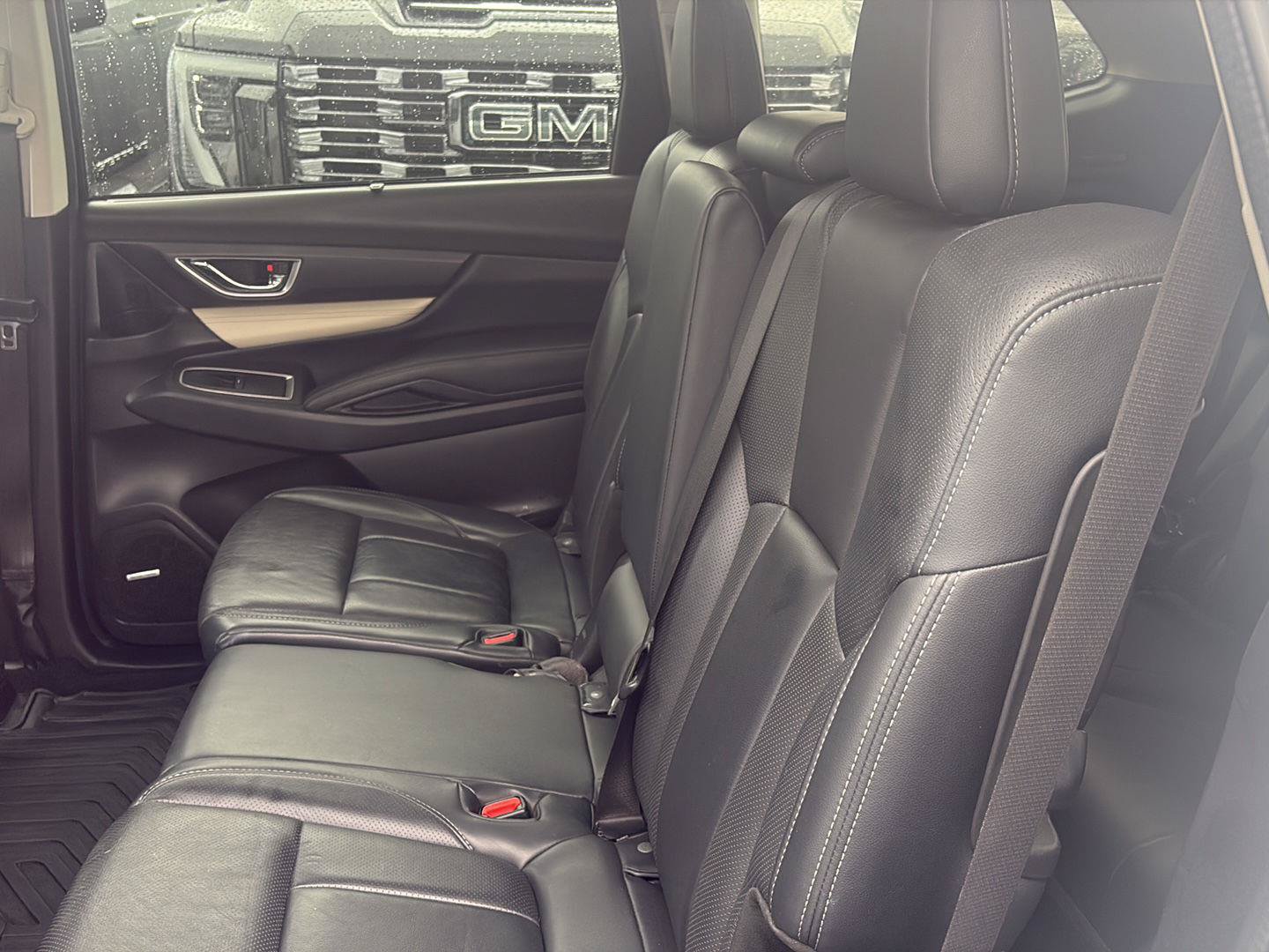 Used 2020 Subaru Ascent Limited w/ Technology Package AWD/4WD image 29