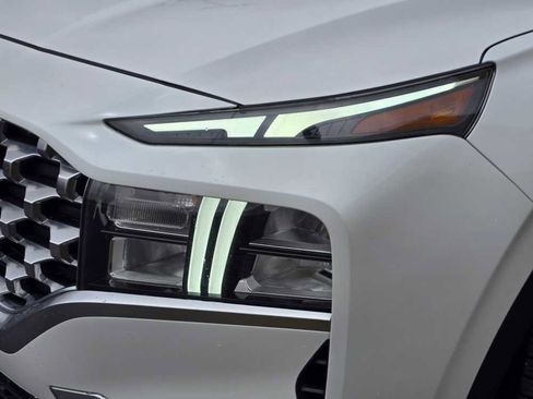 Used 2022 Hyundai Santa Fe SEL w/ Convenience + Premium Package image 5
