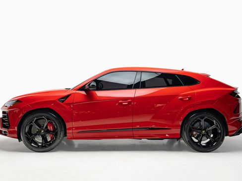 Used 2020 Lamborghini Urus AWD/4WD image 10