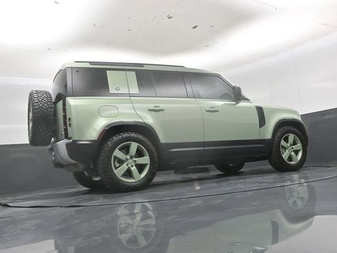 Used 2023 Land Rover Defender 110 75th Limited Edition AWD/4WD image 40