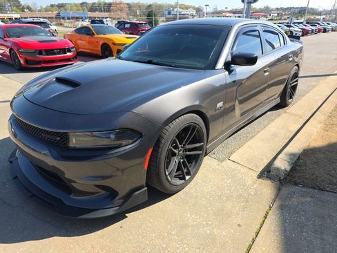 Used 2023 Dodge Charger R/T w/ Blacktop Package image 1
