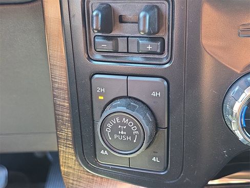 Used 2024 Ford F150 King Ranch w/ FX4 Off-Road Package image 33