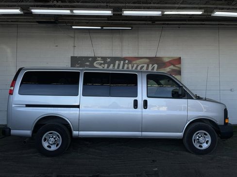 Used 2016 Chevrolet Express 2500 LS image 6
