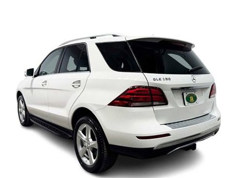Used 2016 Mercedes-Benz GLE 350 GLE 350 w/ Premium Package image 2