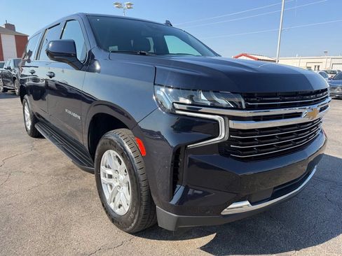 Used 2023 Chevrolet Suburban LT AWD/4WD image 5