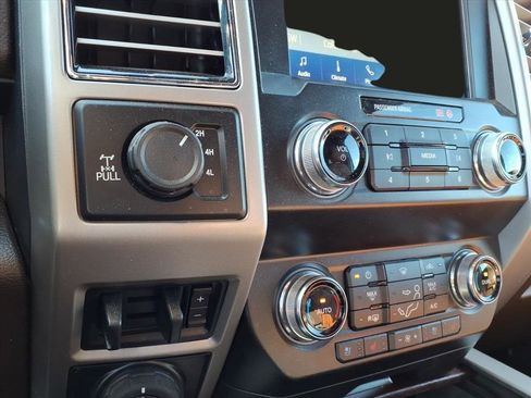 Used 2021 Ford F250 King Ranch image 12